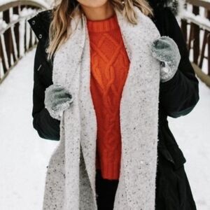 American Eagle Scarf Oversized Blanket  Chunky Twist Fringe Woven Speckled Gray